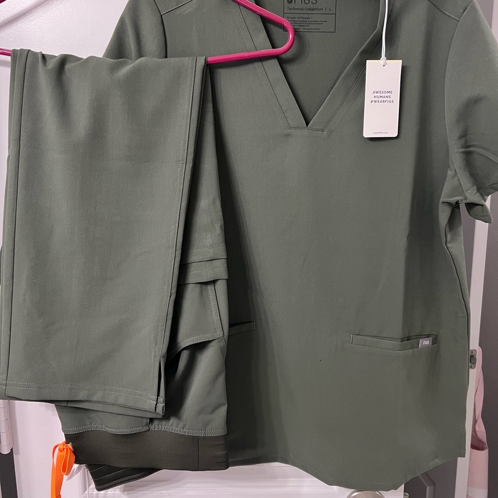 Figs New Scrub set